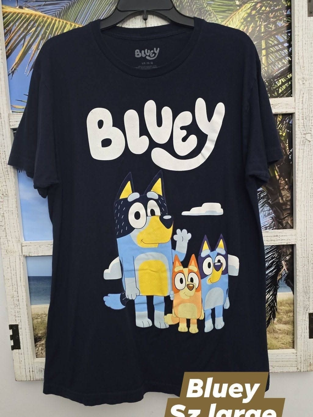 Bluey Graphic Tee for Men - Navy Short Sleeve Sz Large